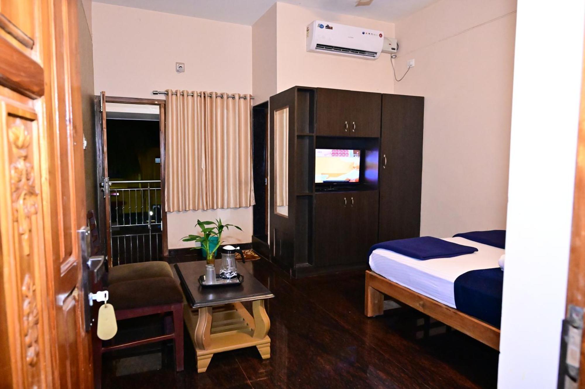 Jaya Paradise Māvalli Exteriér fotografie
